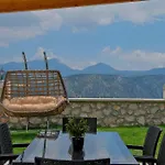 Tepe Villa Arsakoey