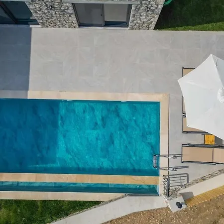 Villa Tepe Arsakoey