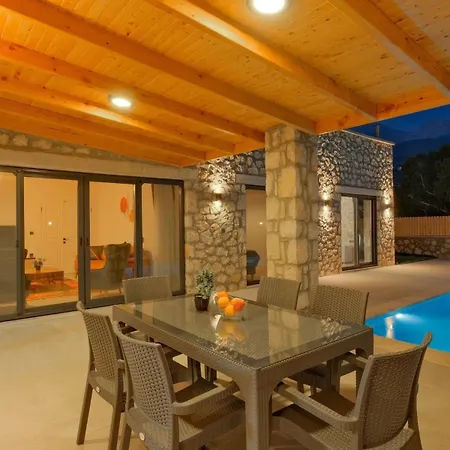 Tepe Villa *