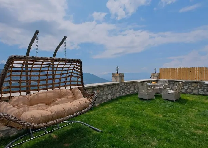 Вилла Tepe Arsakoey